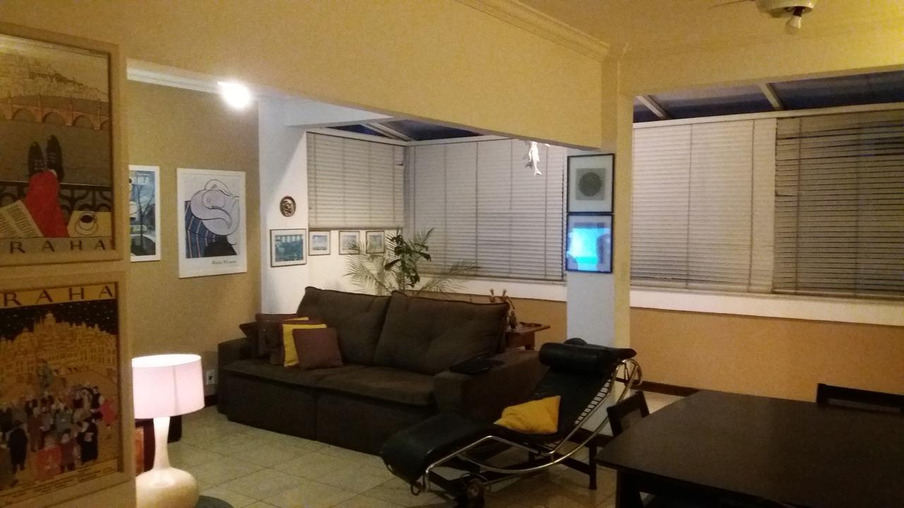Apto. Confortavel Em Copacabana Apartment *